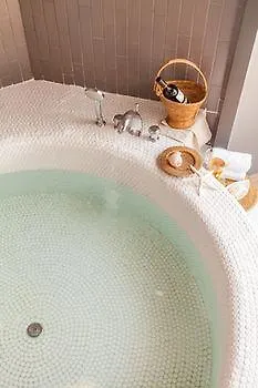 Ami Boutique Hotel Dongtan Kung-mal